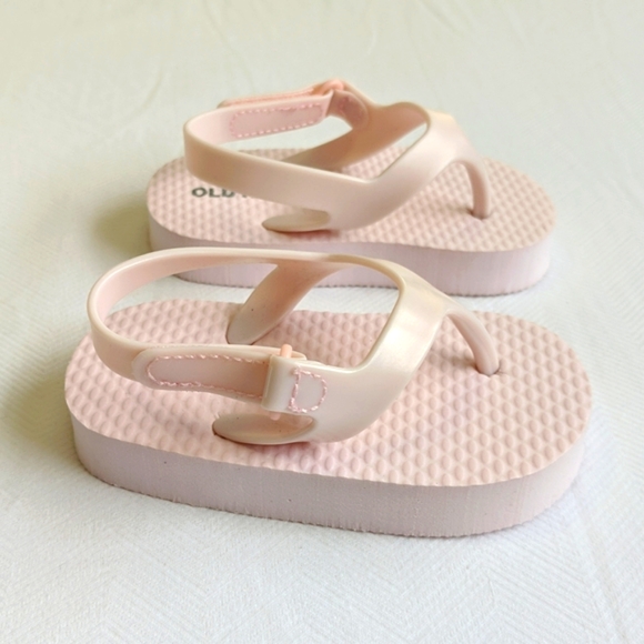 old navy blush pink flip flops sandals 12 months baby girl - Picture 3 of 5